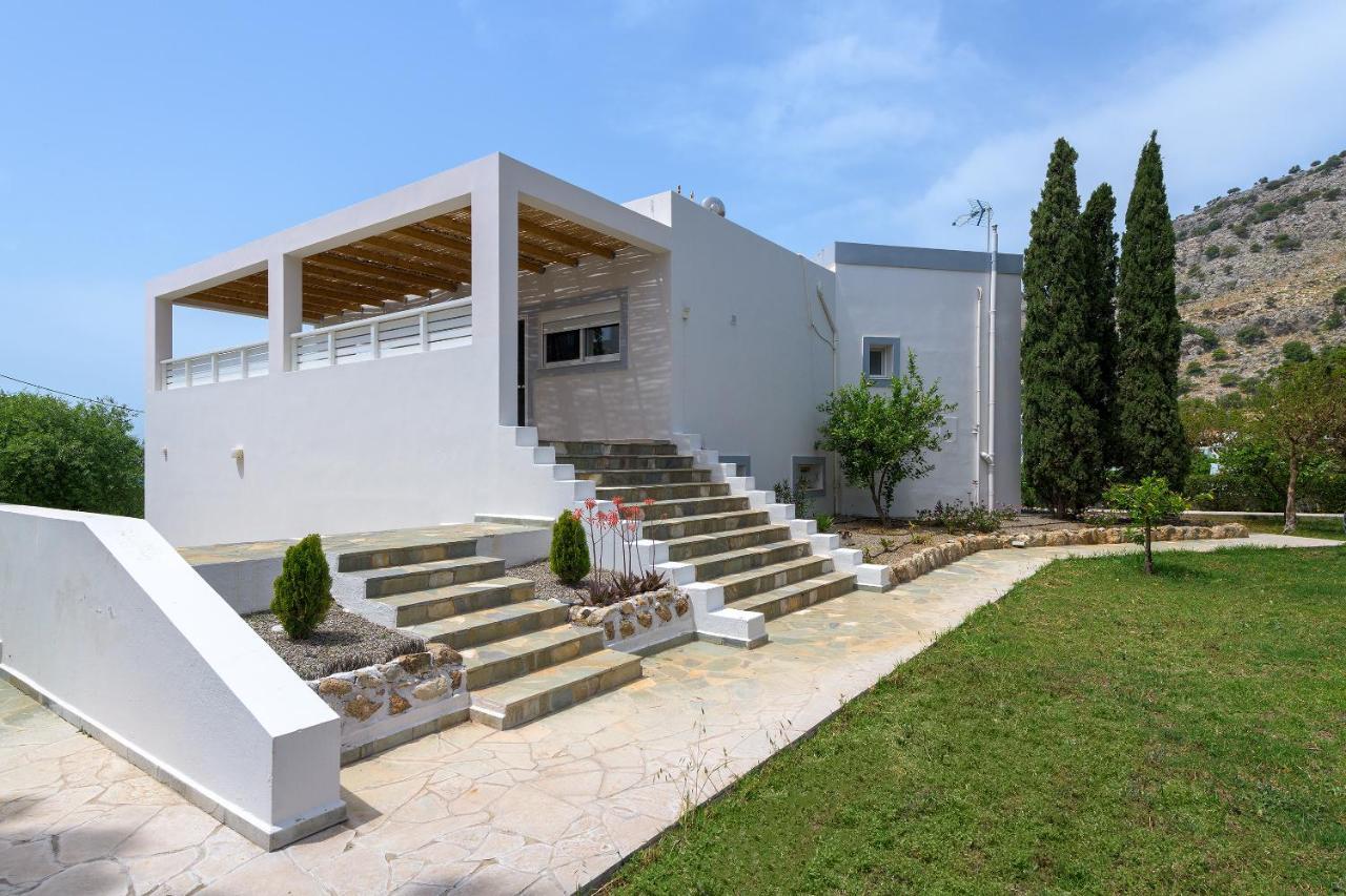 Pefki  Villa Evelyn מראה חיצוני תמונה